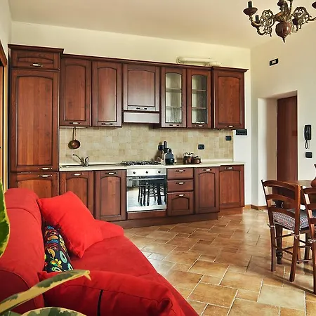 Giardino Ferrari Farm stay *