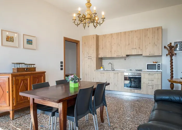 Giardino Ferrari Lantgård