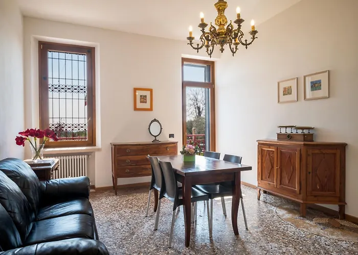 Giardino Ferrari Lantgård *